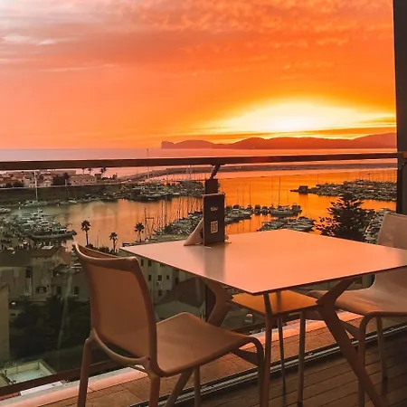Alghero Apartment Διαμέρισμα *